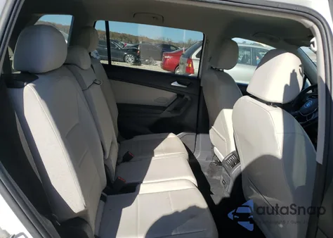 2019 Volkswagen Tiguan Se z USA, uszkodzony, nr VIN 3VV2B7AX2KM118740